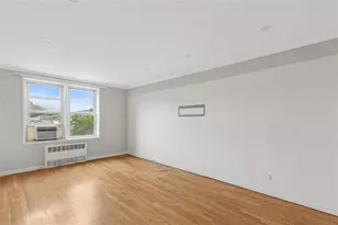 33-25 90th St, Jackson Heights, NY 11372 - Photo 8