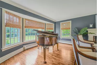 27 Van Wyck Lane, Lloyd Harbor, NY 11743 - Photo 8