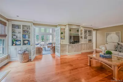 27 Van Wyck Lane, Lloyd Harbor, NY 11743 - Photo 26