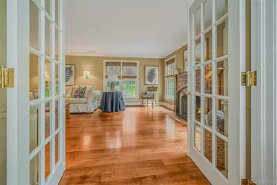 27 Van Wyck Lane, Lloyd Harbor, NY 11743 - Photo 24