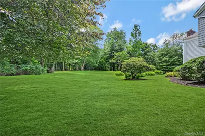 27 Van Wyck Lane, Lloyd Harbor, NY 11743 - Photo 46
