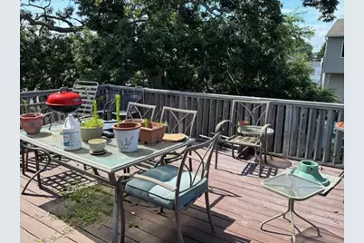 68 Knoll Street, Lindenhurst, NY 11757 - Photo 6