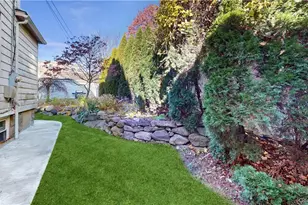 14 Hamilton Ave, New Rochelle, NY 10801 - Photo 26