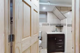 14 Hamilton Ave, New Rochelle, NY 10801 - Photo 20