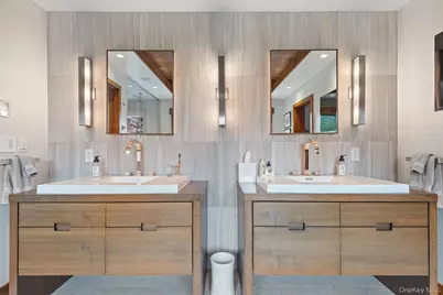 8 Ridgeview Circle, Armonk, NY 10504 - Photo 20