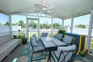 3609 Somerset Dr, Seaford, NY 11783 - Photo 18