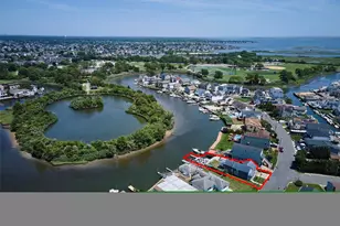 3609 Somerset Dr, Seaford, NY 11783 - Photo 44