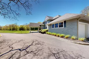 124 Montauk Hwy, Westhampton, NY 11977 - Photo 18