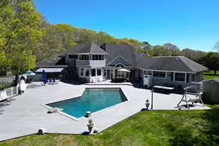 124 Montauk Hwy, Westhampton, NY 11977 - Photo 10