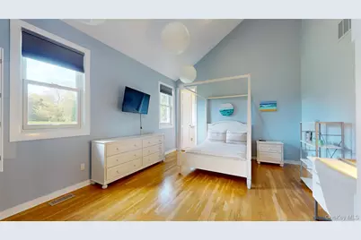 124 Montauk Highway, Westhampton, NY 11977 - Photo 42