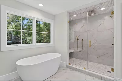 654 Caledonia Road, Dix Hills, NY 11746 - Photo 24