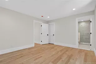 654 Caledonia Rd, Dix Hills, NY 11746 - Photo 34