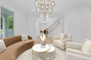 32A Pine Rd, Syosset, NY 11791 - Photo 6