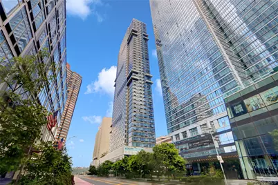 635 W 42nd Street #7A, New York, NY 10036 - Photo 2
