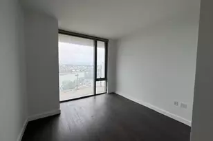 13105 40th Rd, Flushing, NY 11354 - Photo 10