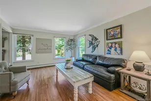 6 Settlers Way, East Setauket, NY 11733 - Photo 4