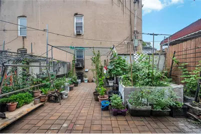 371 Pine Street, Brooklyn, NY 11208 - Photo 6