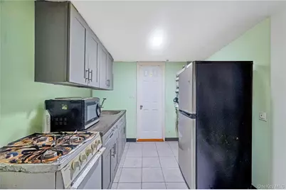 371 Pine Street, Brooklyn, NY 11208 - Photo 30