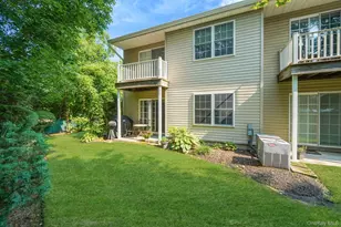 1126 Savoy Dr, Melville, NY 11747 - Photo 20