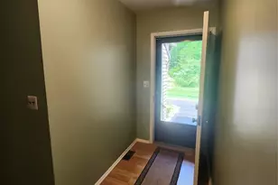 108 Village Rd, Jefferson Valley, NY 10598 - Photo 2