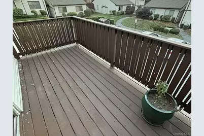 108 Village Road #B, Jefferson Valley, NY 10598 - Photo 16