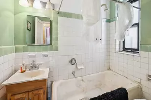 306 E Mosholu Pkwy S, Bronx, NY 10458 - Photo 8