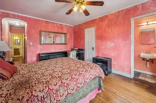 306 E Mosholu Pkwy S, Bronx, NY 10458 - Photo 10