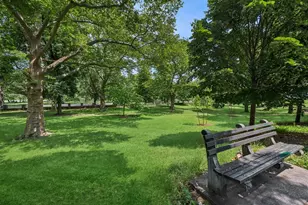 306 E Mosholu Pkwy S, Bronx, NY 10458 - Photo 12