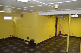 24 Garnet Pl, Elmont, NY 11003 - Photo 46