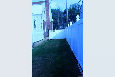 24 Garnet Place, Elmont, NY 11003 - Photo 6