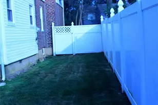 24 Garnet Pl, Elmont, NY 11003 - Photo 6