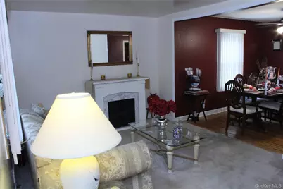 24 Garnet Place, Elmont, NY 11003 - Photo 16