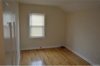 24 Garnet Place, Elmont, NY 11003 - Photo 34