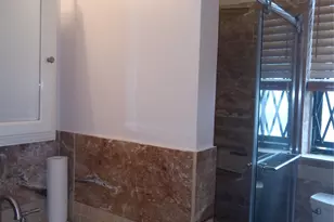 2156 Cruger Ave, Bronx, NY 10462 - Photo 4