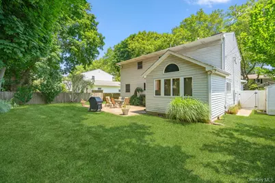 29 Munson Court, Melville, NY 11747 - Photo 34