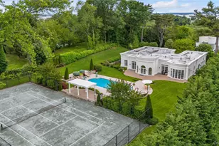 6 Hamptworth Dr, Great Neck, NY 11024 - Photo 36