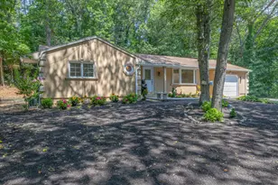 263 N Country Rd, Smithtown, NY 11787 - Photo 2
