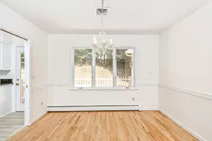 263 N Country Rd, Smithtown, NY 11787 - Photo 8