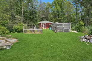 123 Pleasant Rd, Lake Peekskill, NY 10537 - Photo 36