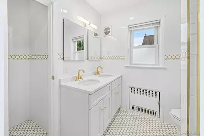 37 Keystone Place, Hewlett, NY 11557 - Photo 28