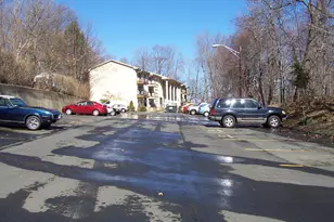 21 Pavilion Rd, Suffern, NY 10901 - Photo 2