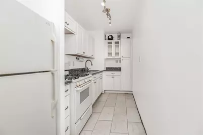 377 N Broadway #304, Yonkers, NY 10701 - Photo 6