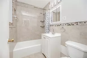 377 N Broadway, Yonkers, NY 10701 - Photo 10