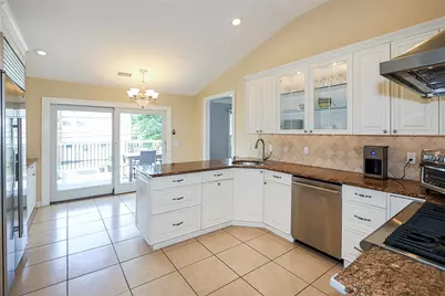 112 Ursula Drive, Roslyn, NY 11576 - Photo 16
