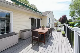 112 Ursula Dr, Roslyn, NY 11576 - Photo 40