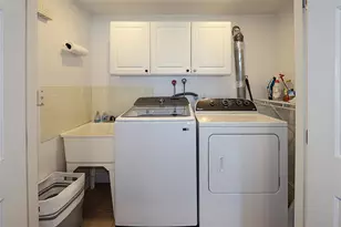 112 Ursula Dr, Roslyn, NY 11576 - Photo 30