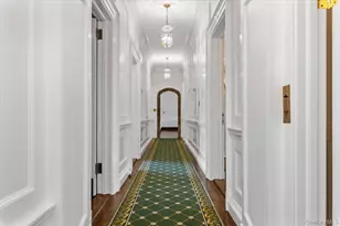 127 Horseshoe Rd, Mill Neck, NY 11765 - Photo 28