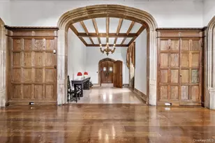 127 Horseshoe Rd, Mill Neck, NY 11765 - Photo 8