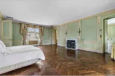 127 Horseshoe Road, Mill Neck, NY 11765 - Photo 36