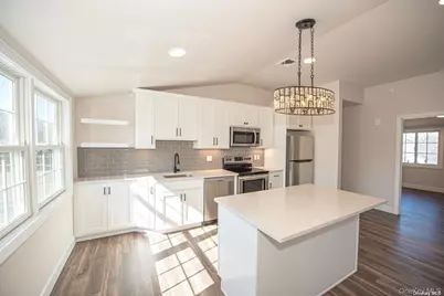1090 New York Avenue #Penthouse, Huntington Station, NY 11746 - Photo 2